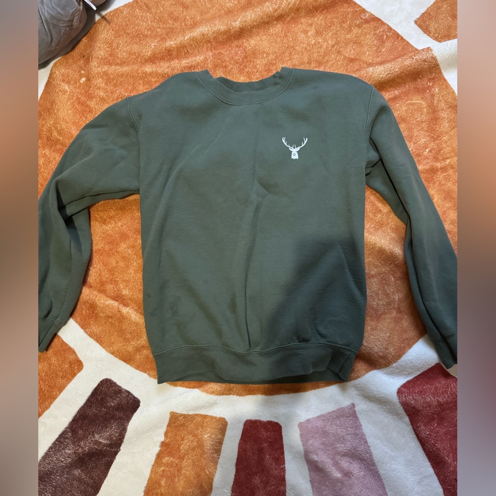 Custom pullover